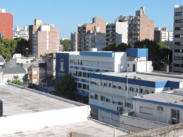 VENTA - 3 dormitorios y Dependencia - Cochera - Bv Oroño esquina Córdoba