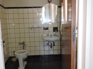 VENTA - 3 dormitorios y Dependencia - Cochera - Bv Oroño esquina Córdoba