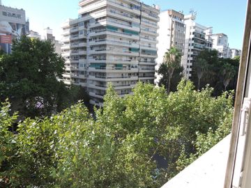 VENTA - 3 dormitorios y Dependencia - Cochera - Bv Oroño esquina Córdoba