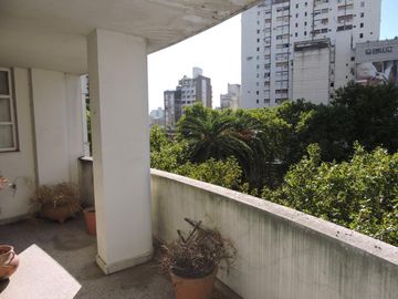 VENTA - 3 dormitorios y Dependencia - Cochera - Bv Oroño esquina Córdoba