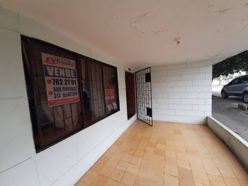 CASA EN VENTA BARRIO CENTRO |5189