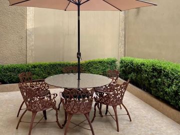 Residencia en Venta muy amplia en Cumbres 6to sector, Monterrey, Nuevo Leon