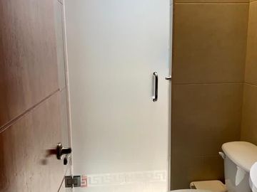 Residencia en Venta muy amplia en Cumbres 6to sector, Monterrey, Nuevo Leon