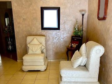 Residencia en Venta muy amplia en Cumbres 6to sector, Monterrey, Nuevo Leon
