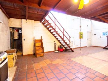 Departamento Tipo Casa en venta en Sarandi Oeste