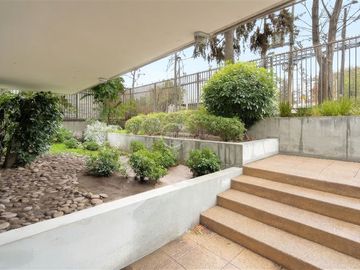 Departamento en venta de 4 dorm. en Vitacura