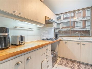 Departamento en venta de 4 dorm. en Vitacura