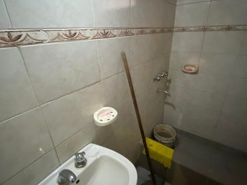 LATORRE PROP. VENDE CASA 3 AMB CON CONSTRUCCION A TERMINAR | BARRIO LA LAURA