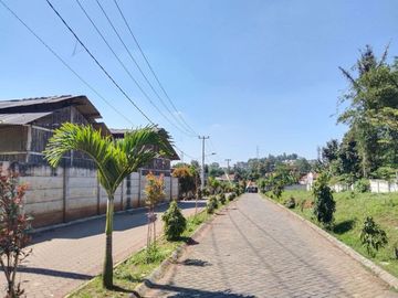 Hunian asri dp 10jtan Rumah cantik rasa villa di Padalarang dkt IKEA