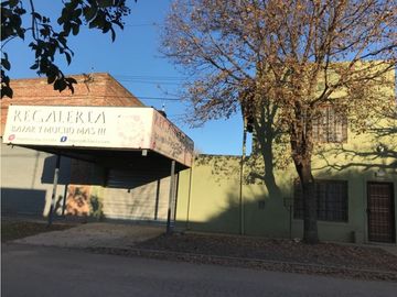 AMPLIO DUPLEX CON LOCAL EN JAUREGUI !!!