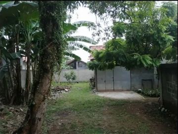 Di jual rumah murah hitung tanah dan dekat tol di Beji,Depok