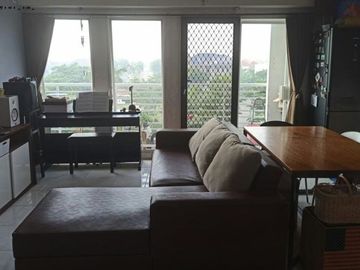 Apt. Cosmopolis Full furnished mountain view