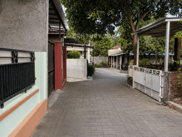 Rumah Untuk Hunian Dan Kontrakan Dekat Sanata Dharma