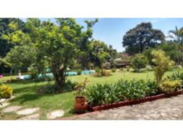 Casa Sola en Jardines de Delicias Cuernavaca - ROVA-10-Cs
