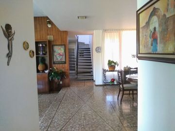 Casa Sola en Jardines de Delicias Cuernavaca - ROVA-10-Cs