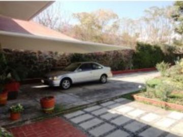 Casa Sola en Jardines de Delicias Cuernavaca - ROVA-10-Cs