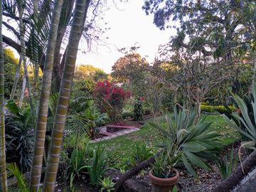 Casa Sola en Jardines de Delicias Cuernavaca - ROVA-10-Cs
