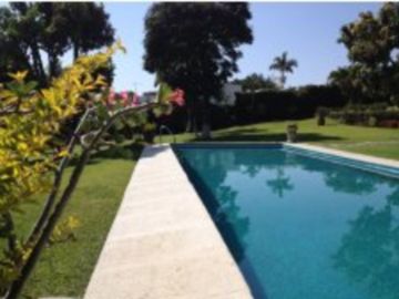 Casa Sola en Jardines de Delicias Cuernavaca - ROVA-10-Cs