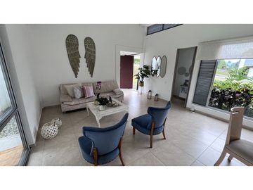 VENTA DE CASA CAMPESTRE EN ARMENIA, QUINDIO, COLOMBIA