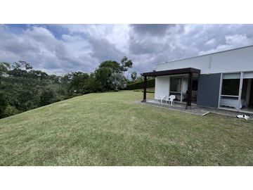 VENTA DE CASA CAMPESTRE EN ARMENIA, QUINDIO, COLOMBIA
