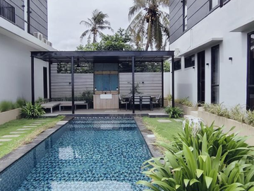 BEACHFRONT VILLA  PANTAI SABA GIANYAR