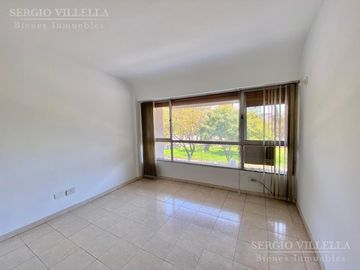 Dpto 4 dorm. | Frente con vista a Plaza Colón | Barrio Centro