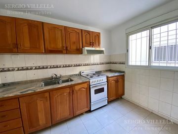 Dpto 4 dorm. | Frente con vista a Plaza Colón | Barrio Centro