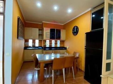 Rumah bersih terawat siap huni full furnished Setraduta Permai M3