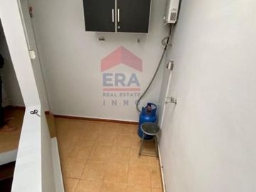 Rumah bersih terawat siap huni full furnished Setraduta Permai M3