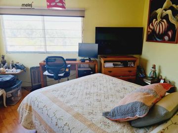 Vende Casa De Tres Pisos y Loft Independiente Los Almendros Reñaca