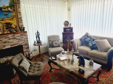 Vende Casa De Tres Pisos y Loft Independiente Los Almendros Reñaca