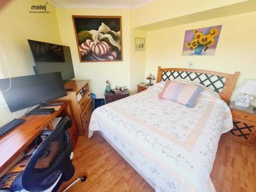 Vende Casa De Tres Pisos y Loft Independiente Los Almendros Reñaca