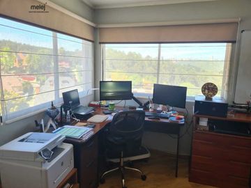 Vende Casa De Tres Pisos y Loft Independiente Los Almendros Reñaca