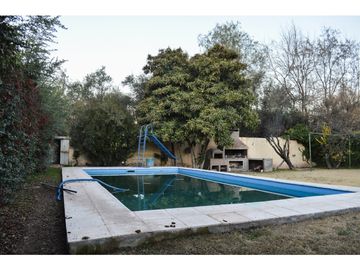 Casa en Chacras de Coria