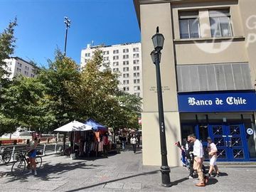 Amplia Oficina en venta en Santiago