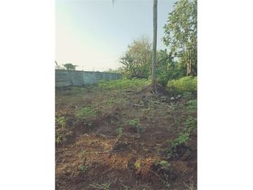 Di jual Tanah murah dipinggir jalan di Sawangan Depok