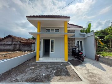 RUMAH MODERN 100 METER KE JALAN BESAR DI PRAMBANAN