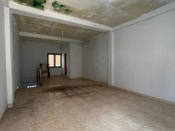 Rumah Jalan Pemuda Baru I (masuk dari sebelah Miramar) Medan