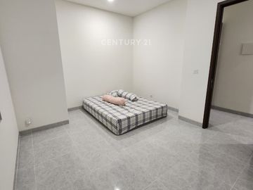 Disewakan Per Thn Rumah Siap Huni  Di Citra Garden Bintaro