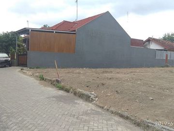 Kavling Trihanggo, Sisa 1 Unit Terakhir, SHM
