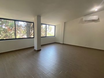 CASA EN VENTA EN CONTRY LA SILLA