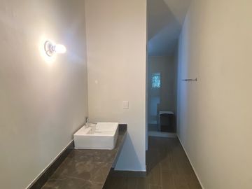 CASA EN VENTA EN CONTRY LA SILLA