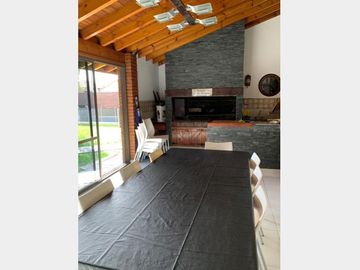 Chalet en Venta Ramos Mejia / La Matanza (A025 3186)