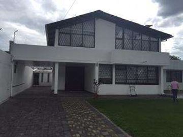 Casa de Venta en San Rafael Sector Colegio Farina, Valle de los Chillos