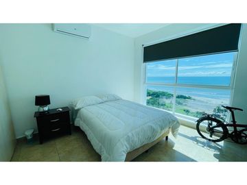 Sea Confiable vende APTO PLAYA BLANCA PH TERRAZAS DE FARALLON