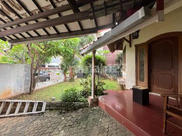 Rumah Hitung Tanah Di Puri Cinere, Selatannya Jakarta