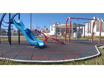 VENTA DE CASA AL SUR DE PACHUCA