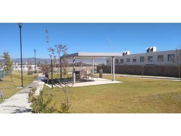 VENTA DE CASA AL SUR DE PACHUCA