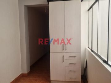 ¡Oportunidad Única en José Leonardo Ortiz, Chiclayo!

🏠 Se vende encantadora casa urbana en la dirección América 785, un lugar con gran potencial y