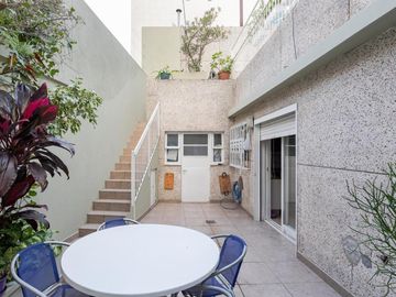 Muñiz al 400 - Almagro // VENTA: Casa de 4 dormitorios